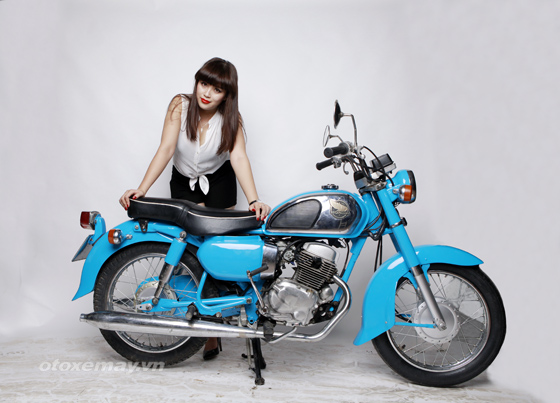 Người đẹp 9x “cháy” cùng cuộc thi xế độ